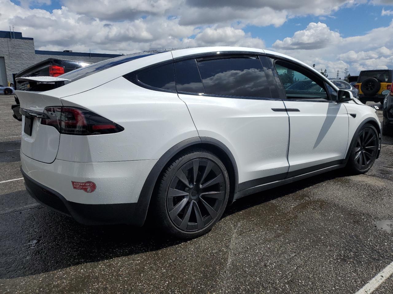 2023 TESLA MODEL X - Image 3