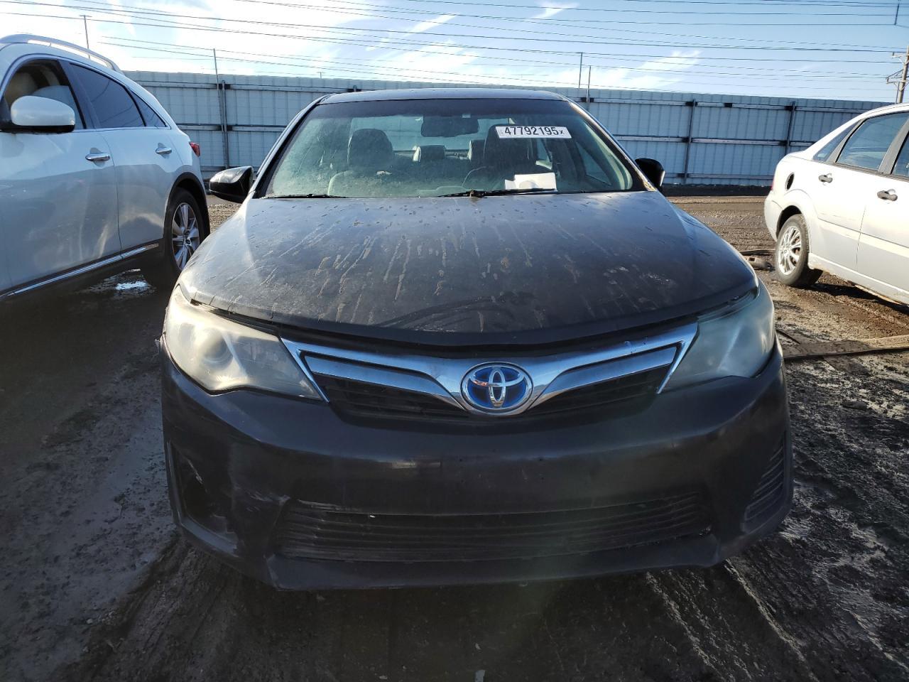 2012 TOYOTA CAMRY HYBR - Image 5