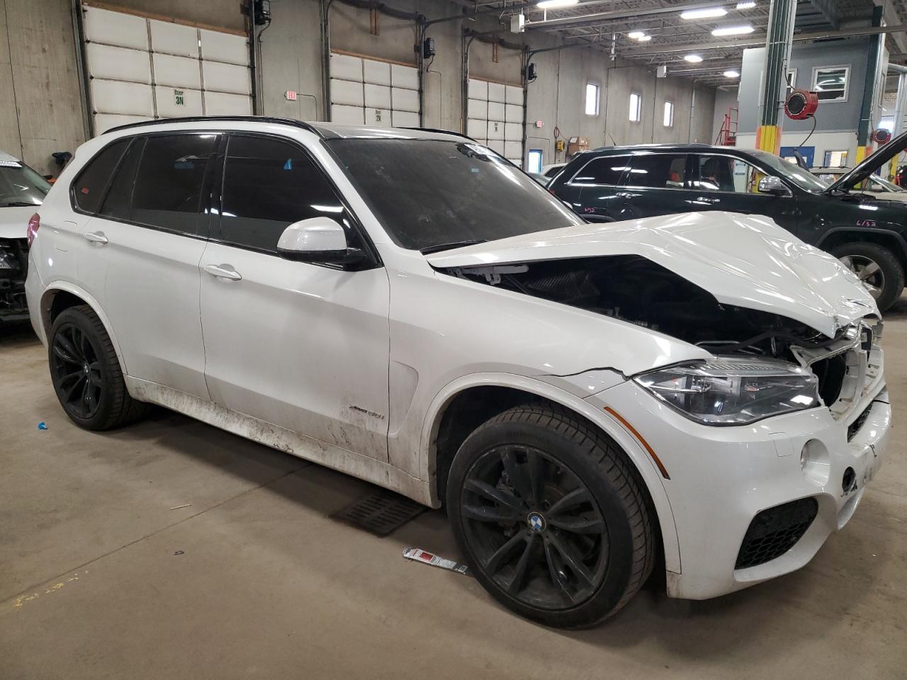 2017 BMW X5 XDRIVE5 - Image 4