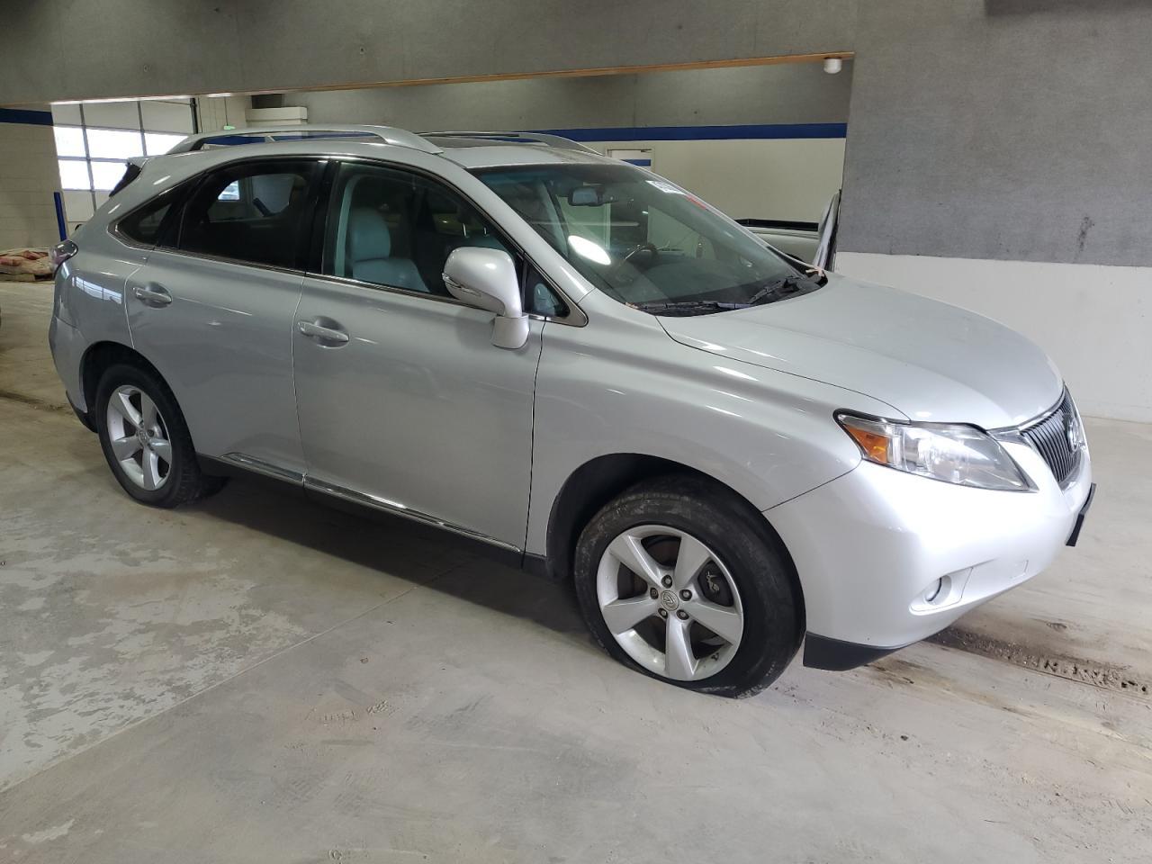 2010 LEXUS RX 350 - Image 4