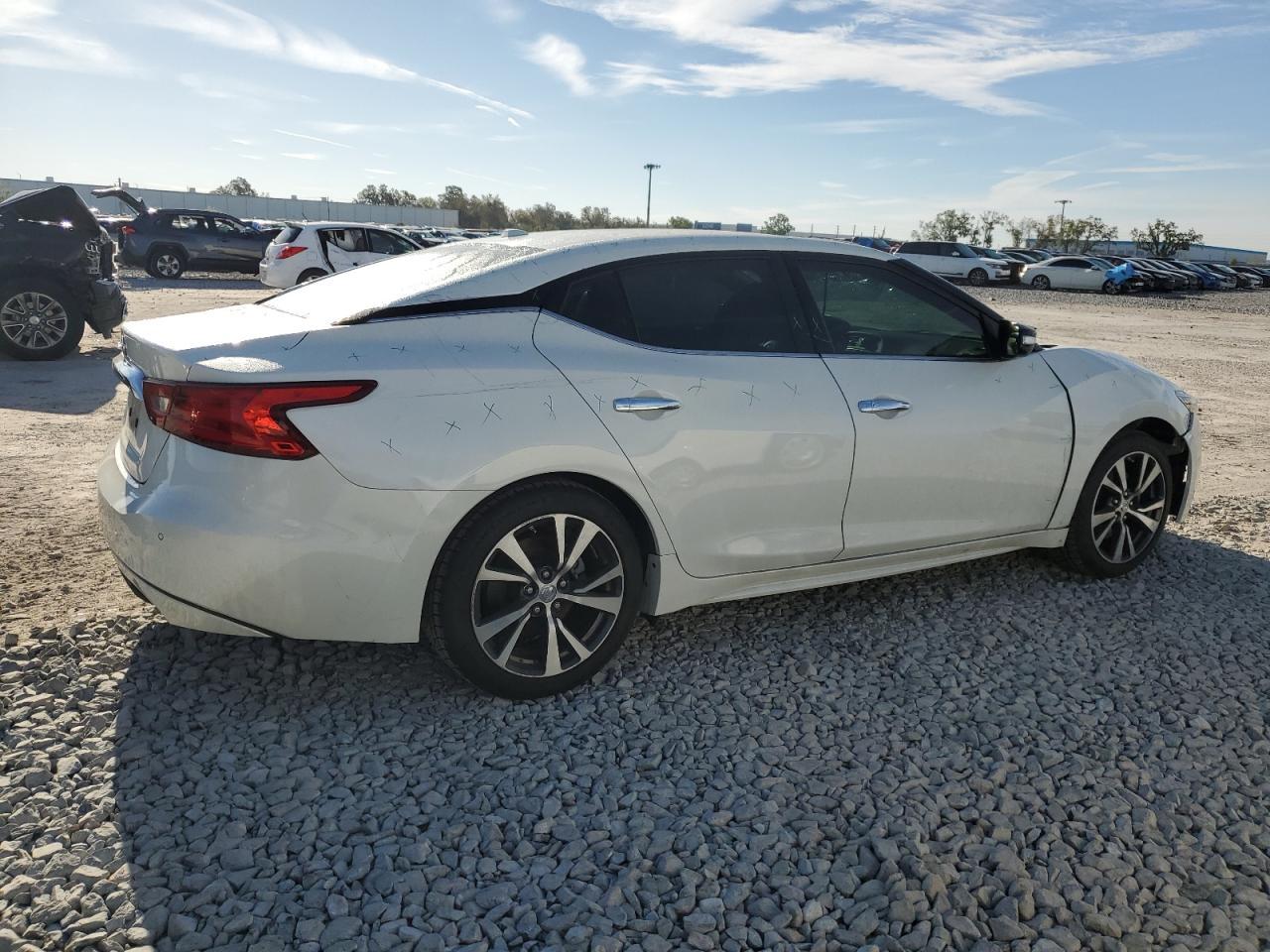 2017 NISSAN MAXIMA 3.5 - Фото 3