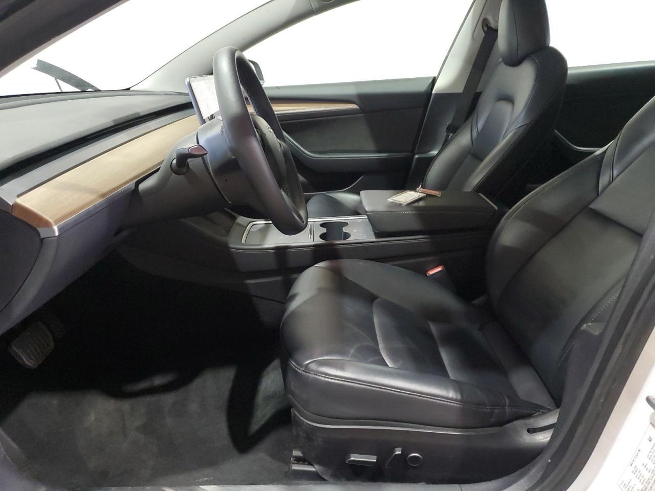 2022 TESLA MODEL 3 - Image 7