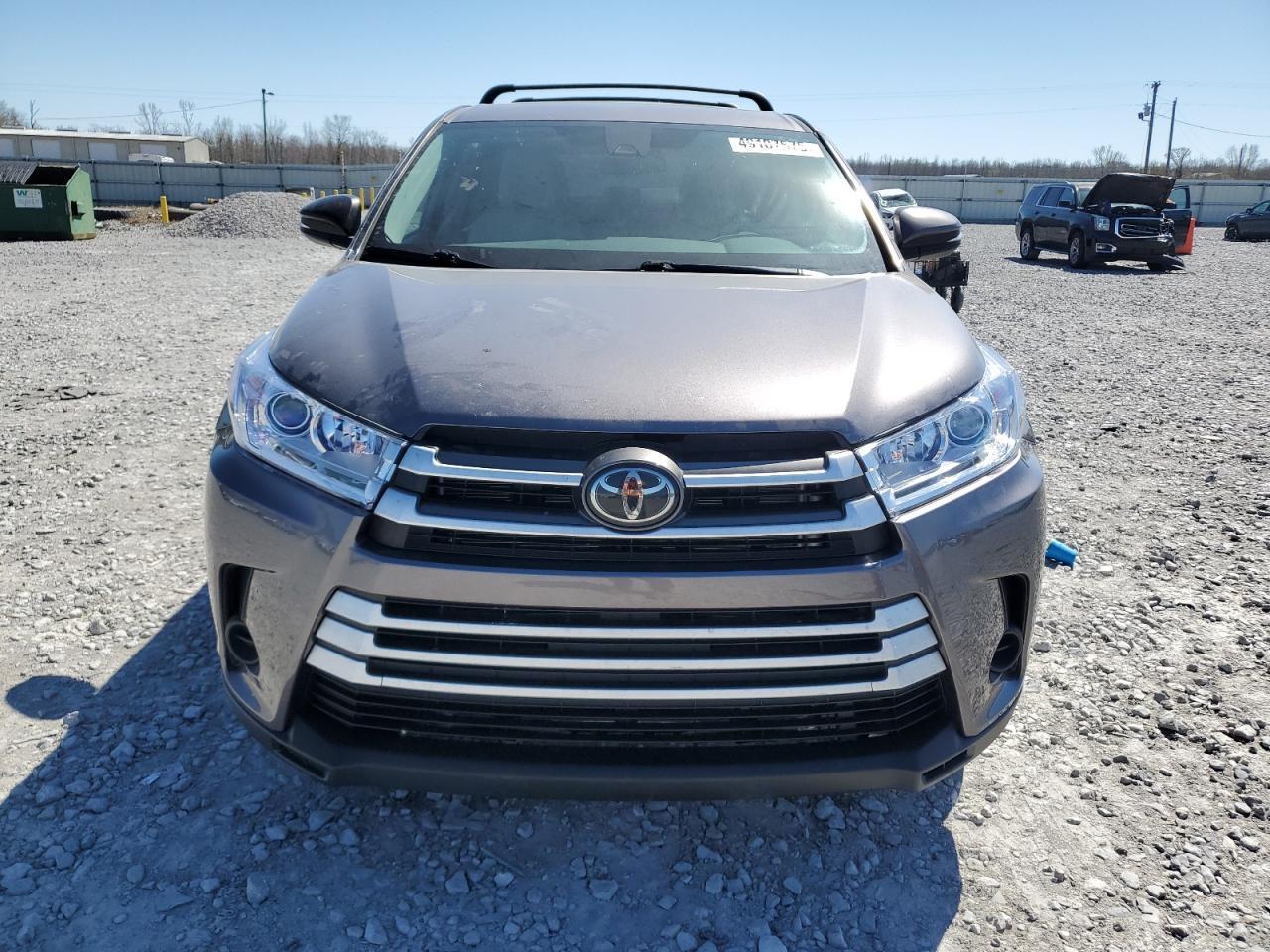 2019 TOYOTA HIGHLANDER - Image 5