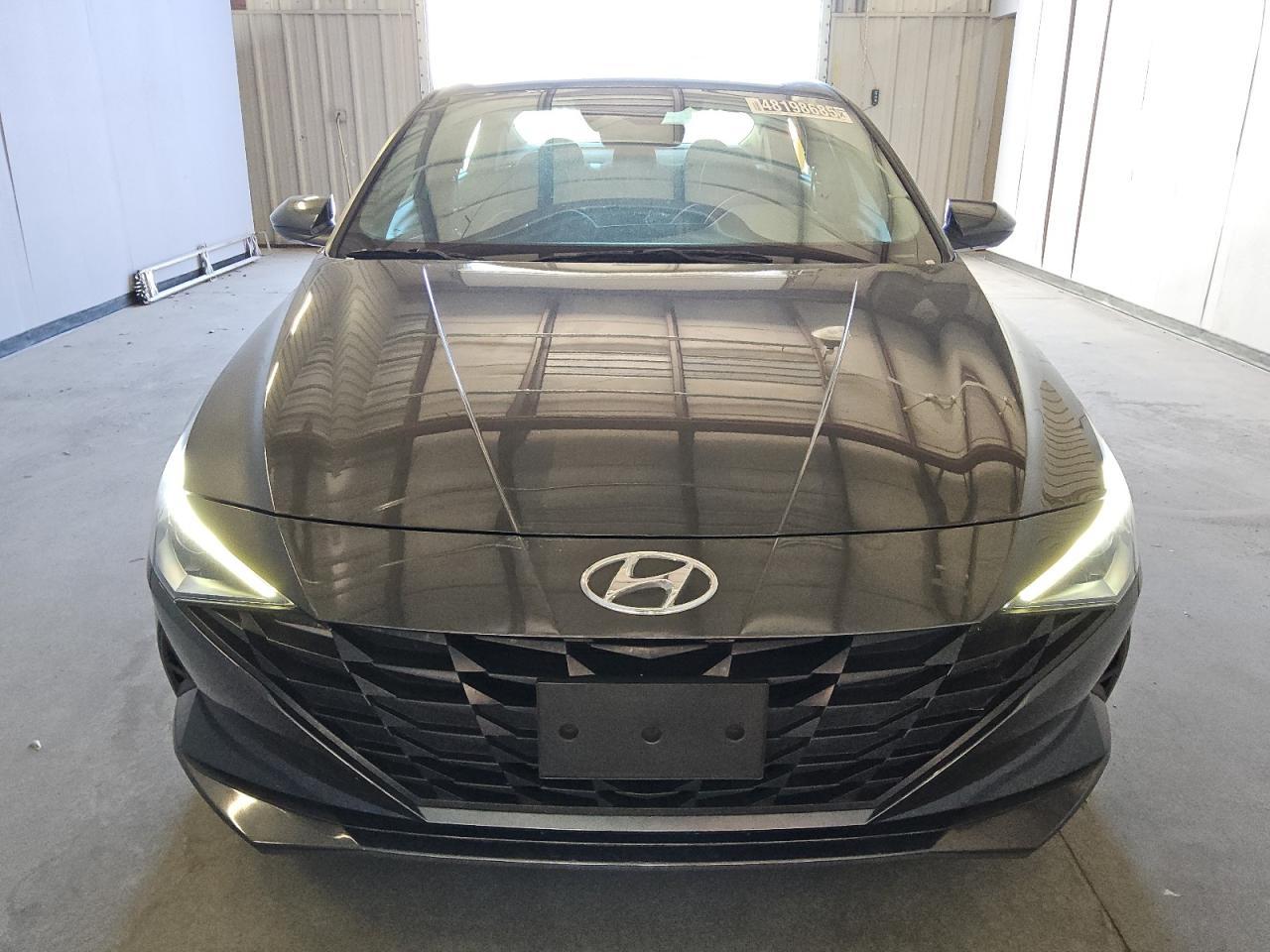 2023 HYUNDAI ELANTRA SE - Фото 5