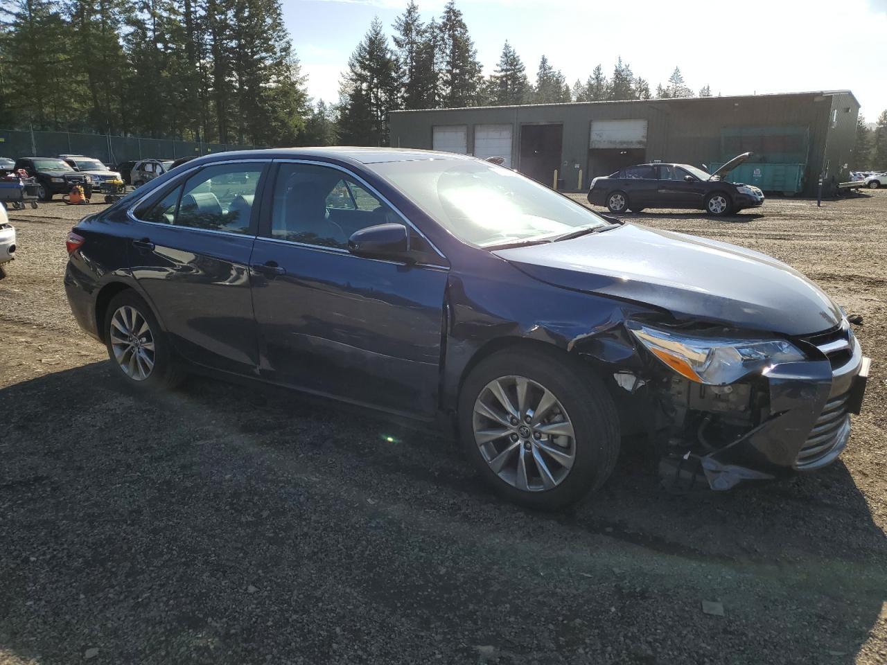 2016 TOYOTA CAMRY LE - Image 4