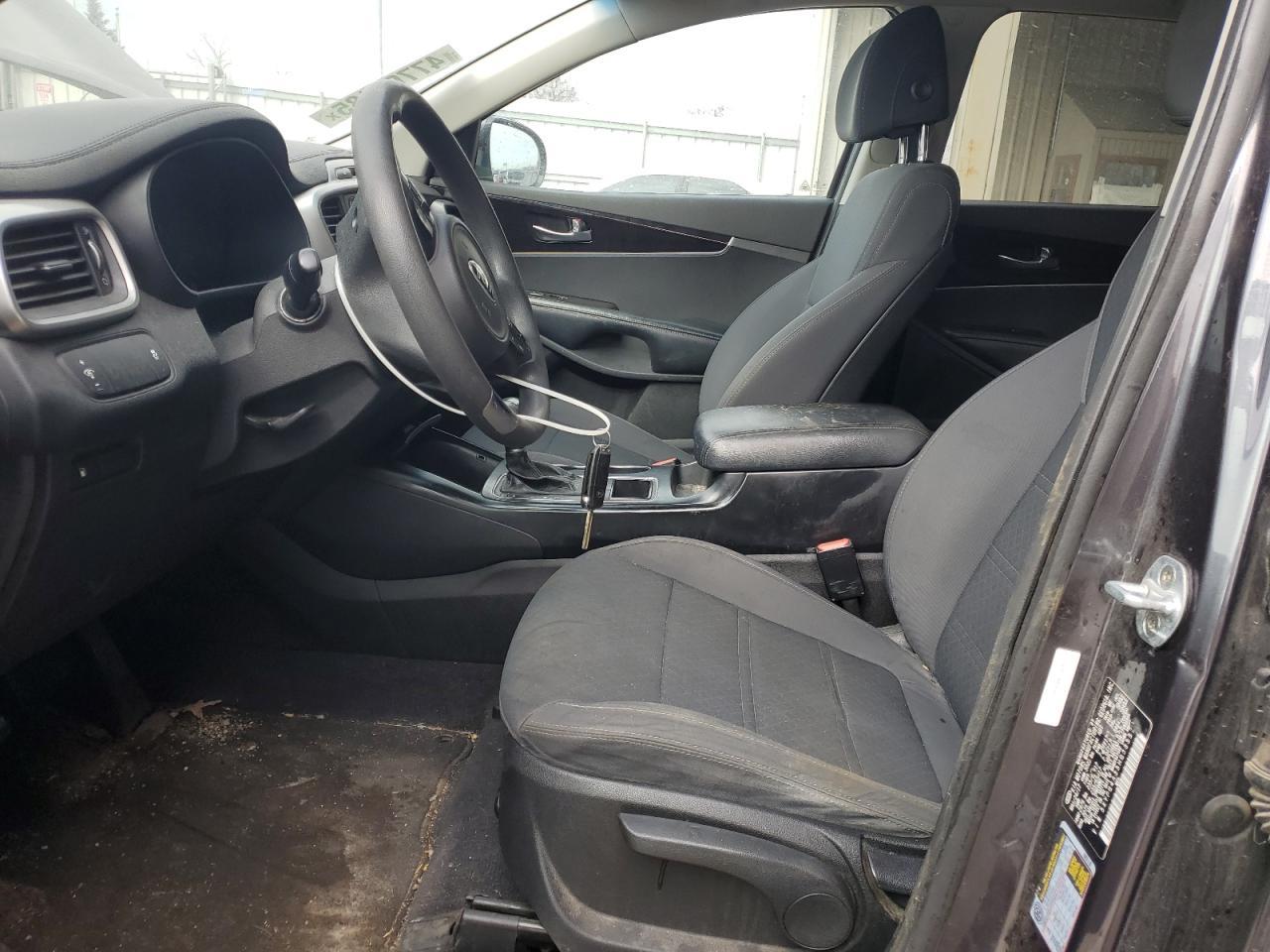 2017 KIA SORENTO LX - Фото 7