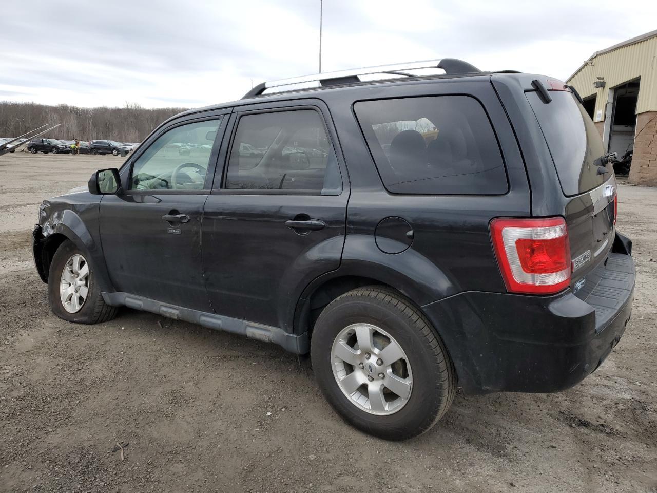 2012 FORD ESCAPE LIM - Image 2