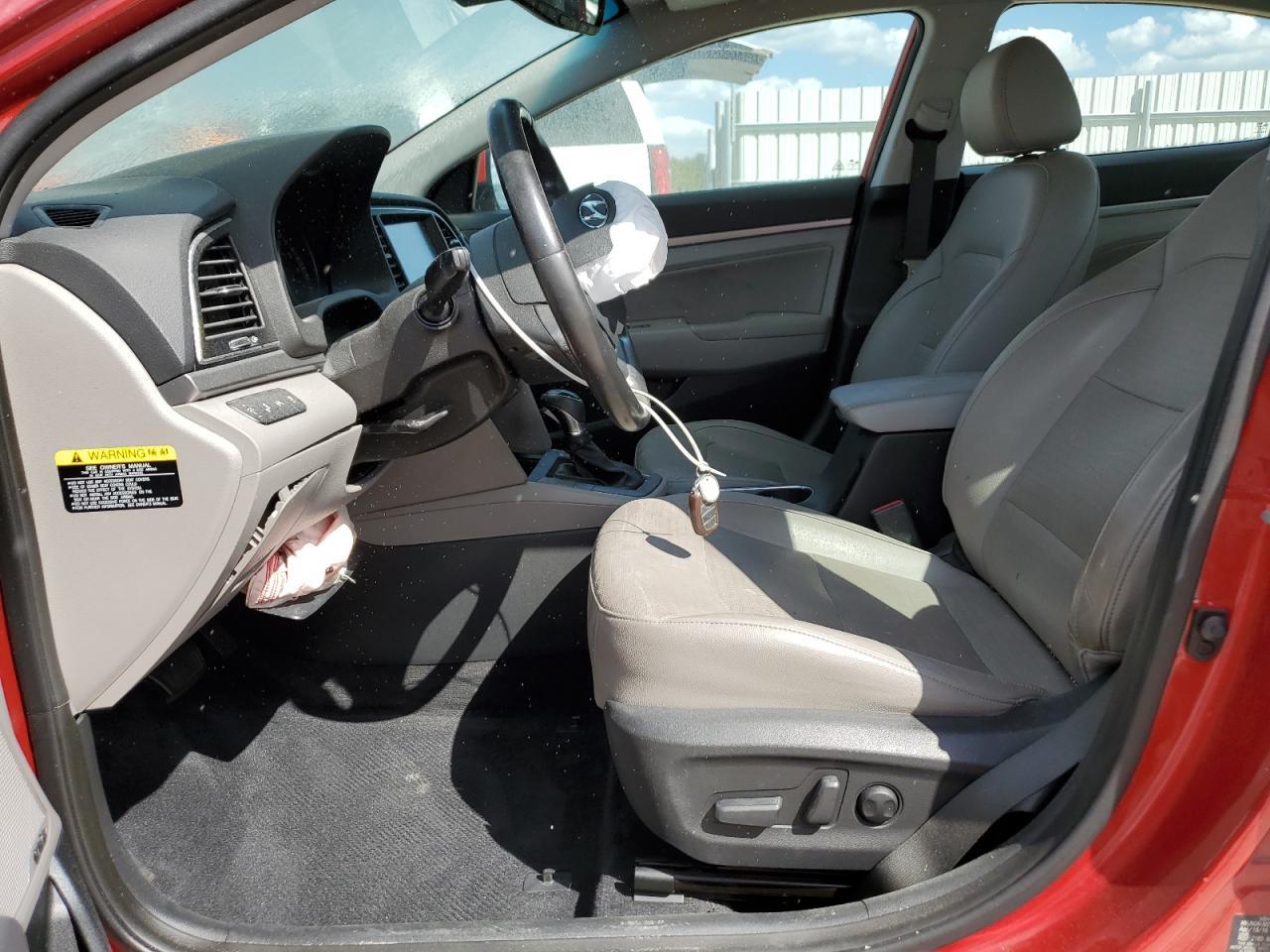 2017 HYUNDAI ELANTRA SE - Фото 7