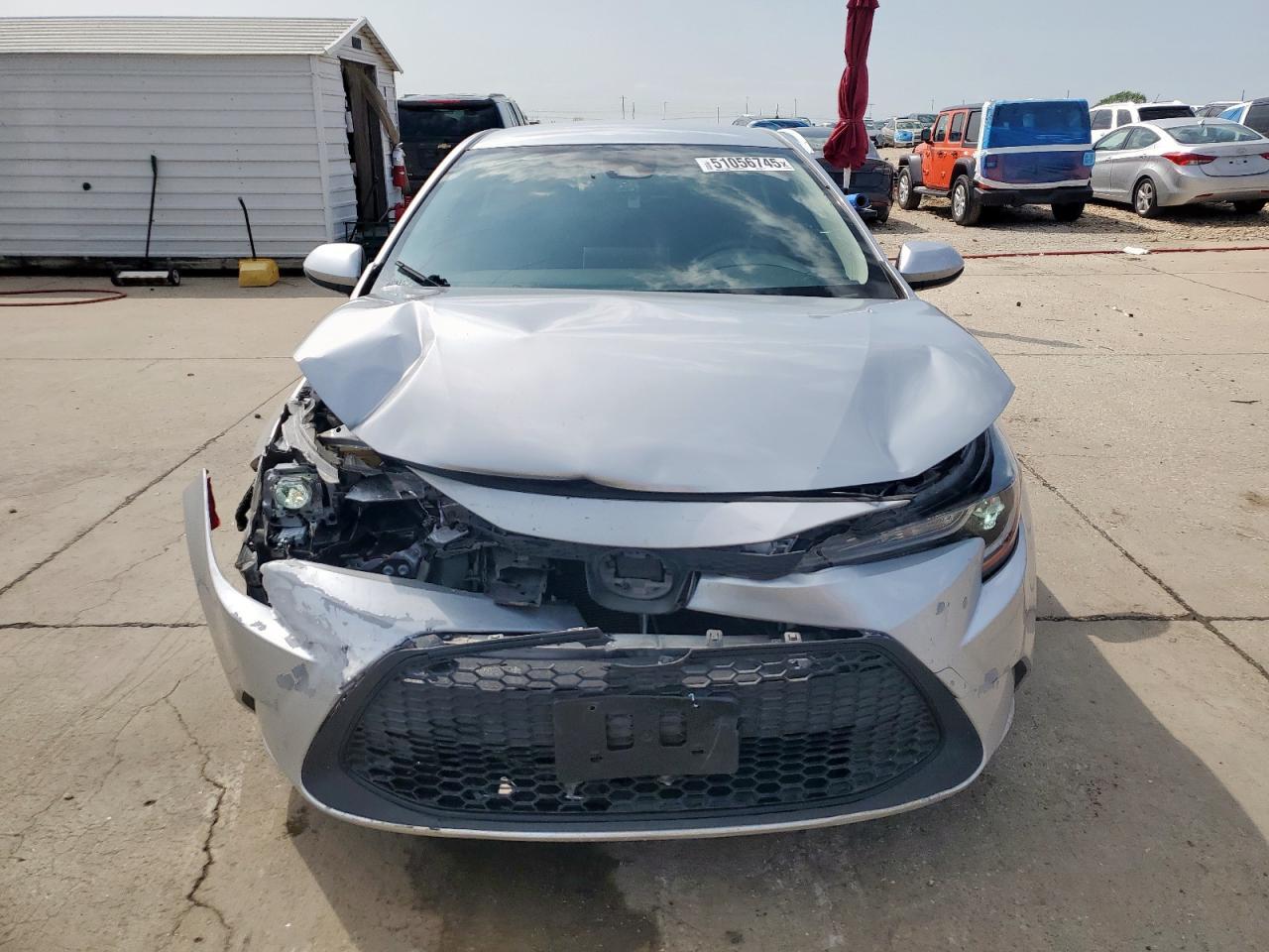 2020 TOYOTA COROLLA LE - Фото 5