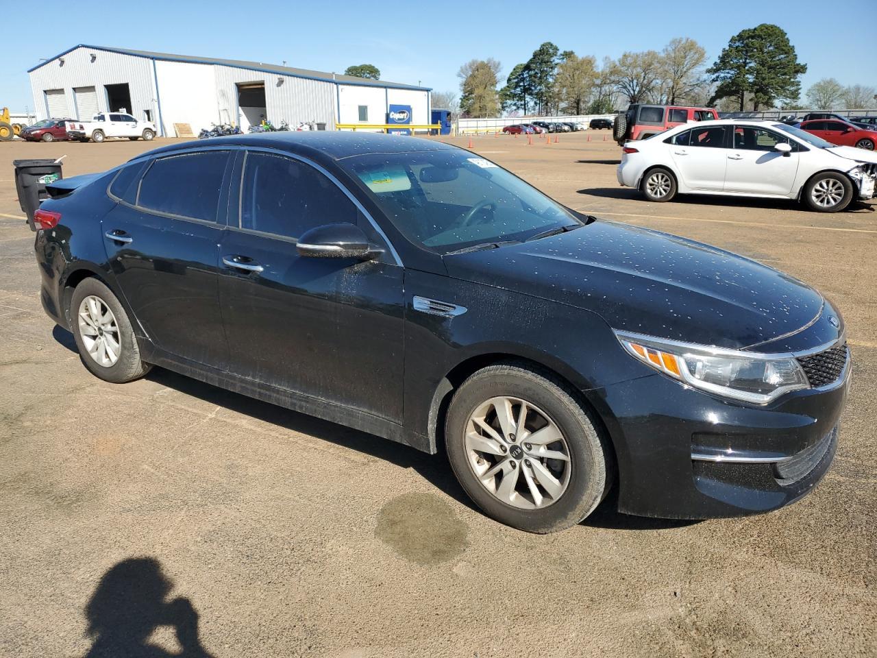2016 KIA OPTIMA LX - Image 4