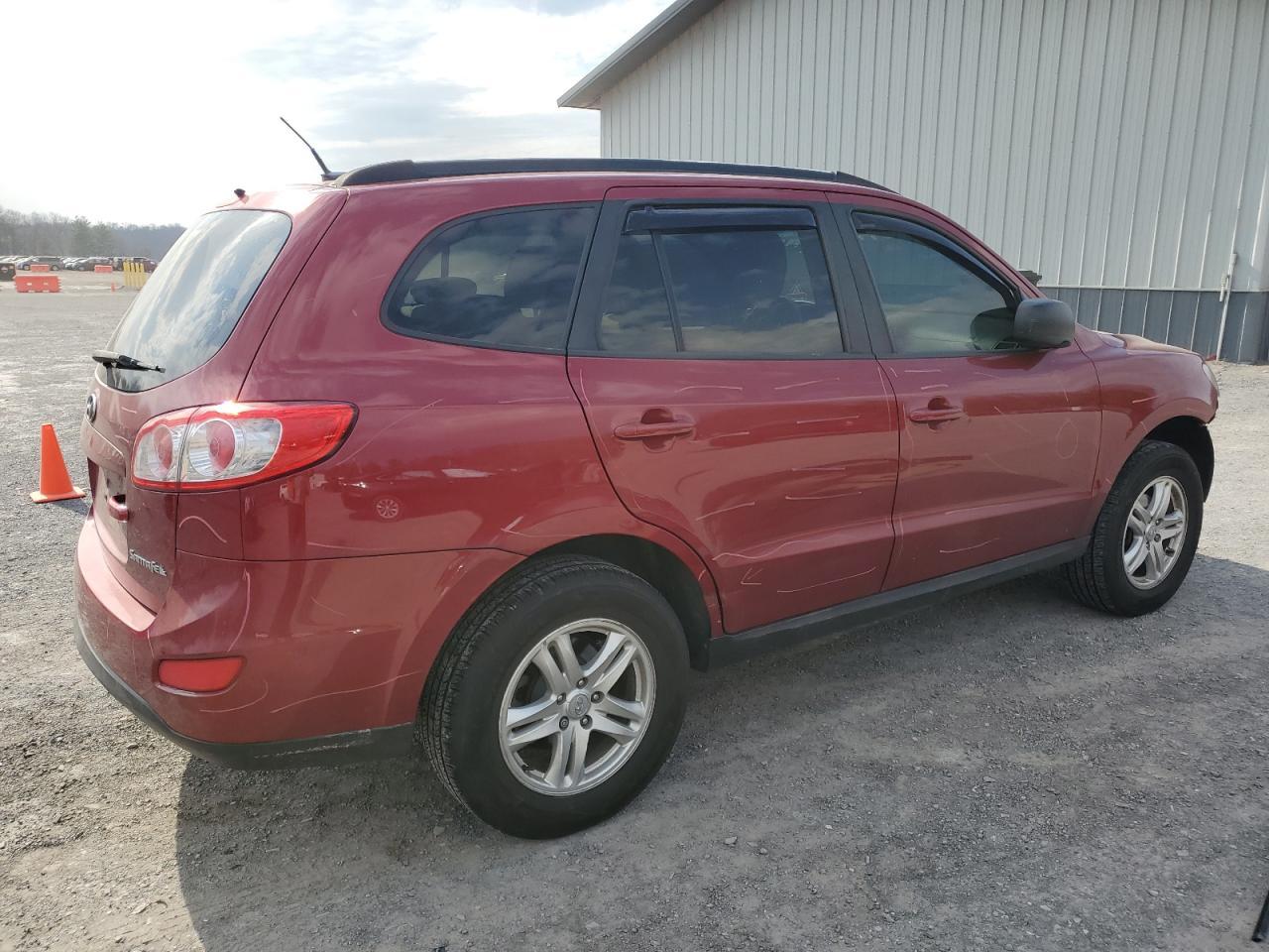 2011 HYUNDAI SANTA FE G - Image 3
