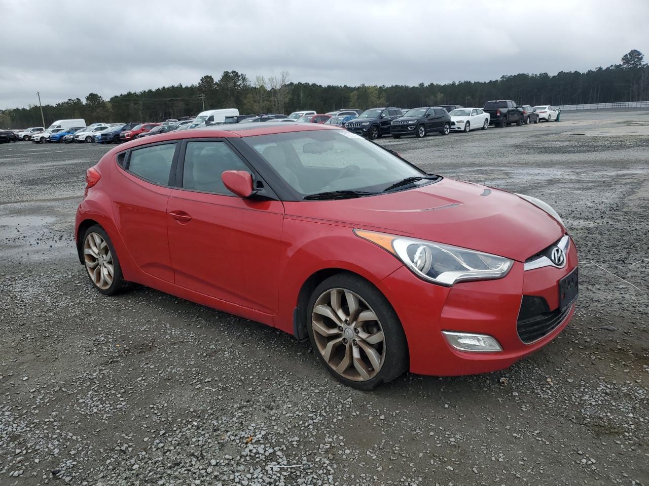 2013 HYUNDAI VELOSTER - Image 4