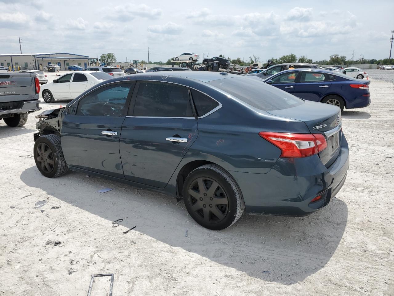2017 NISSAN SENTRA S - Фото 2