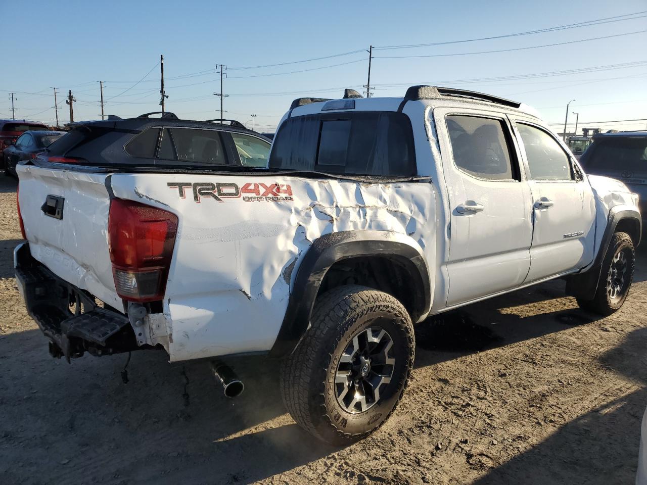 2023 TOYOTA TACOMA DOU - Фото 3