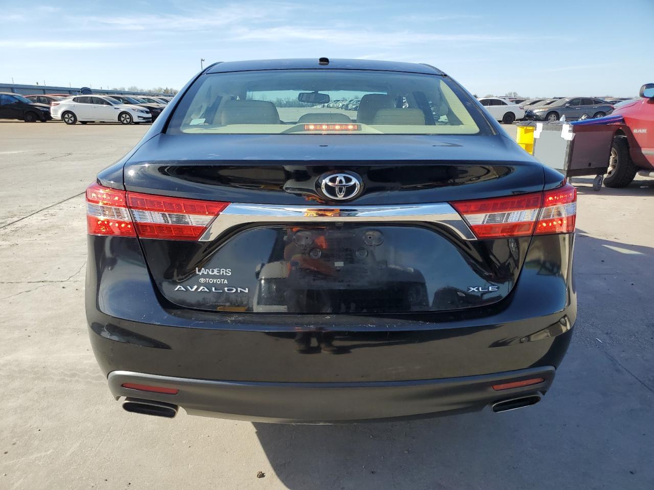 2015 TOYOTA AVALON XLE - Image 6
