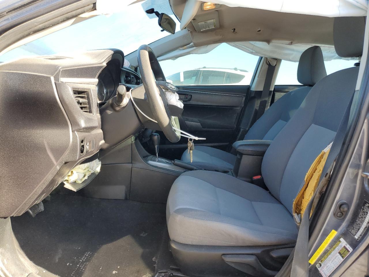 2015 TOYOTA COROLLA L - Фото 7
