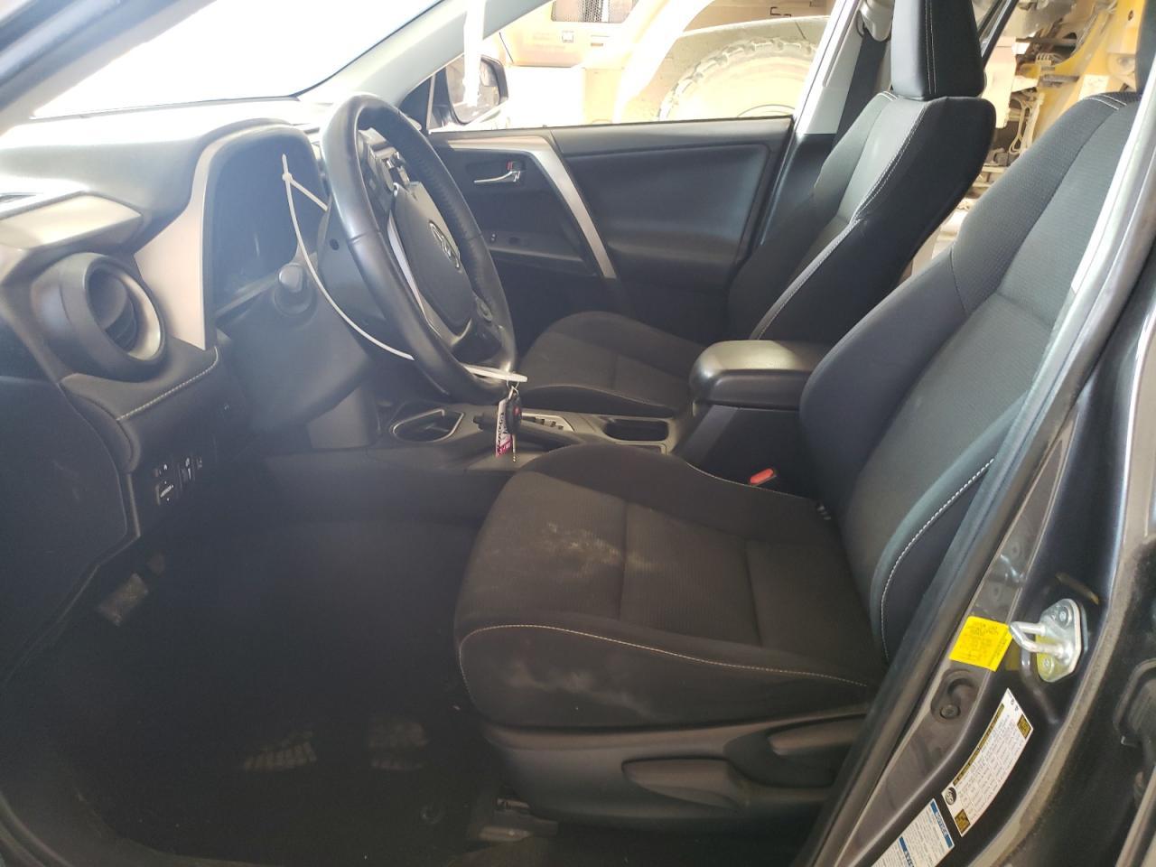 2017 TOYOTA RAV4 XLE - Image 7