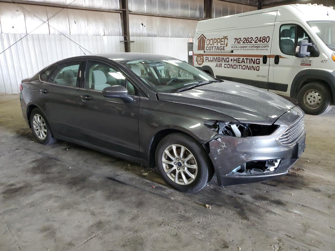 2017 FORD FUSION S - Image 4
