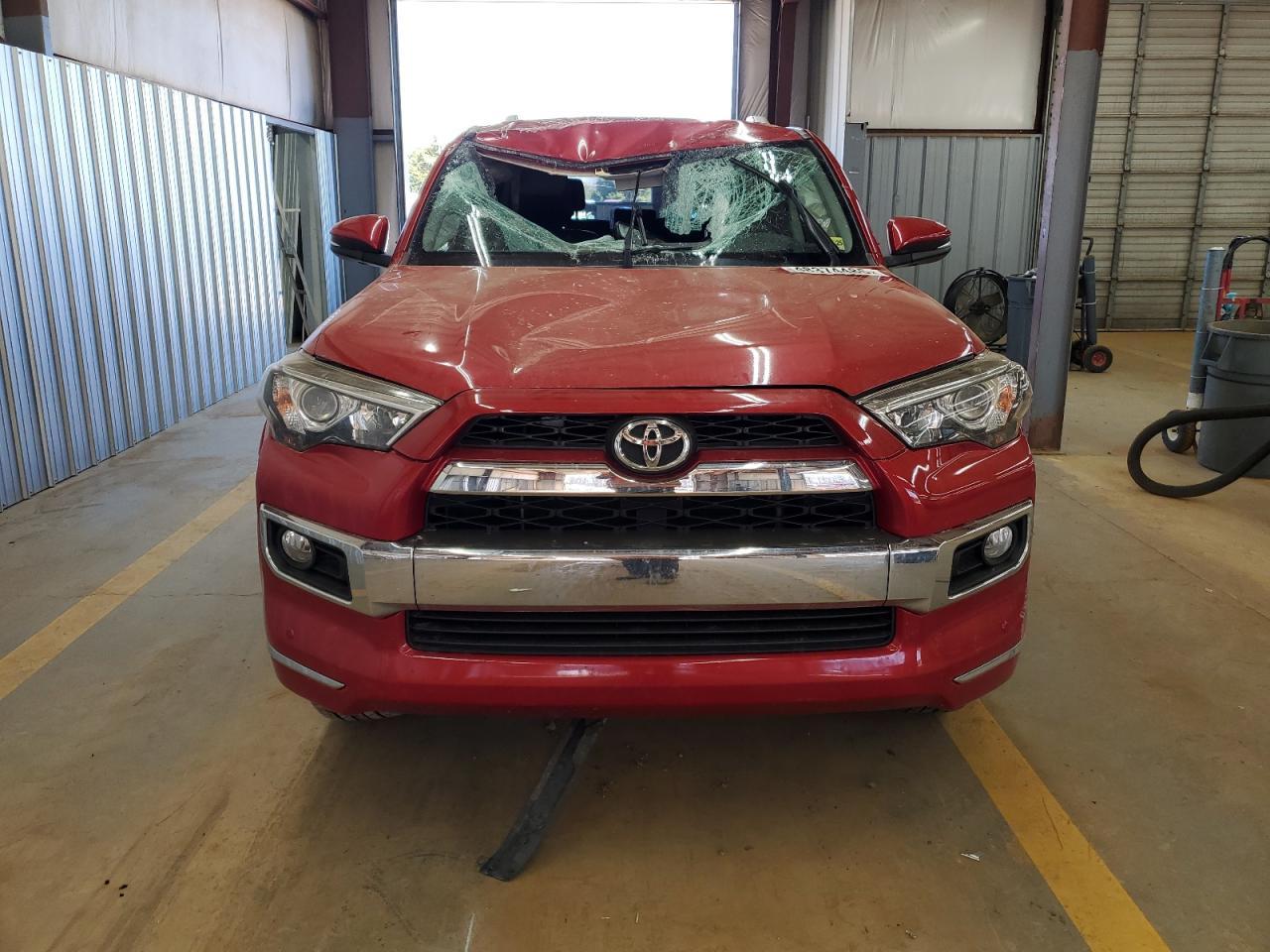 2017 TOYOTA 4RUNNER SR - Фото 5