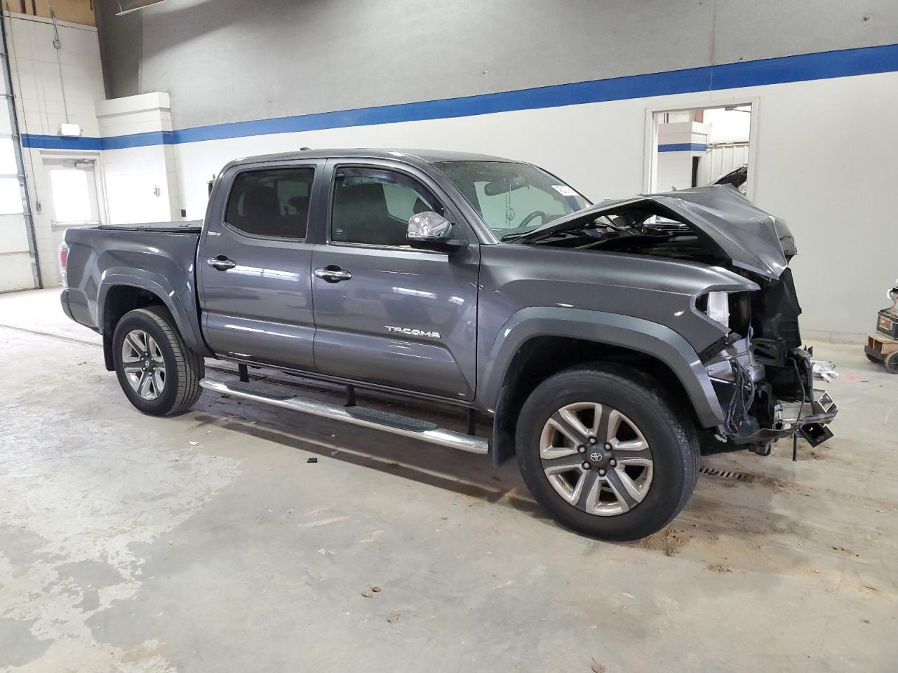 2017 TOYOTA TACOMA DOU - Image 4