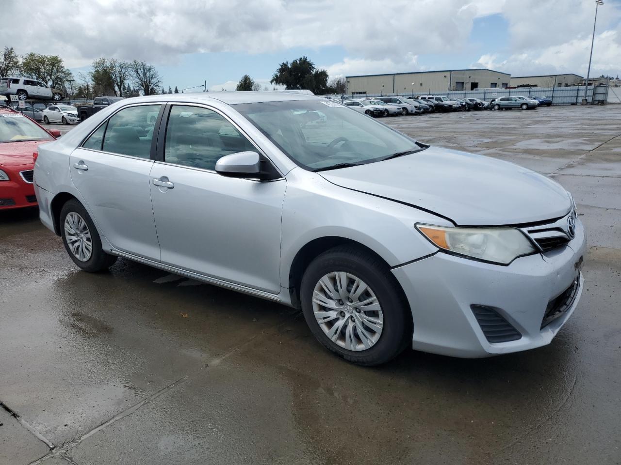 2014 TOYOTA CAMRY L - Фото 4