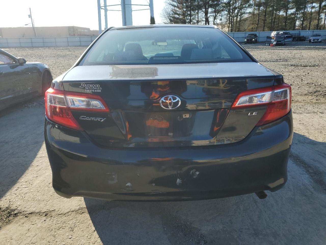 2013 TOYOTA CAMRY L - Image 6