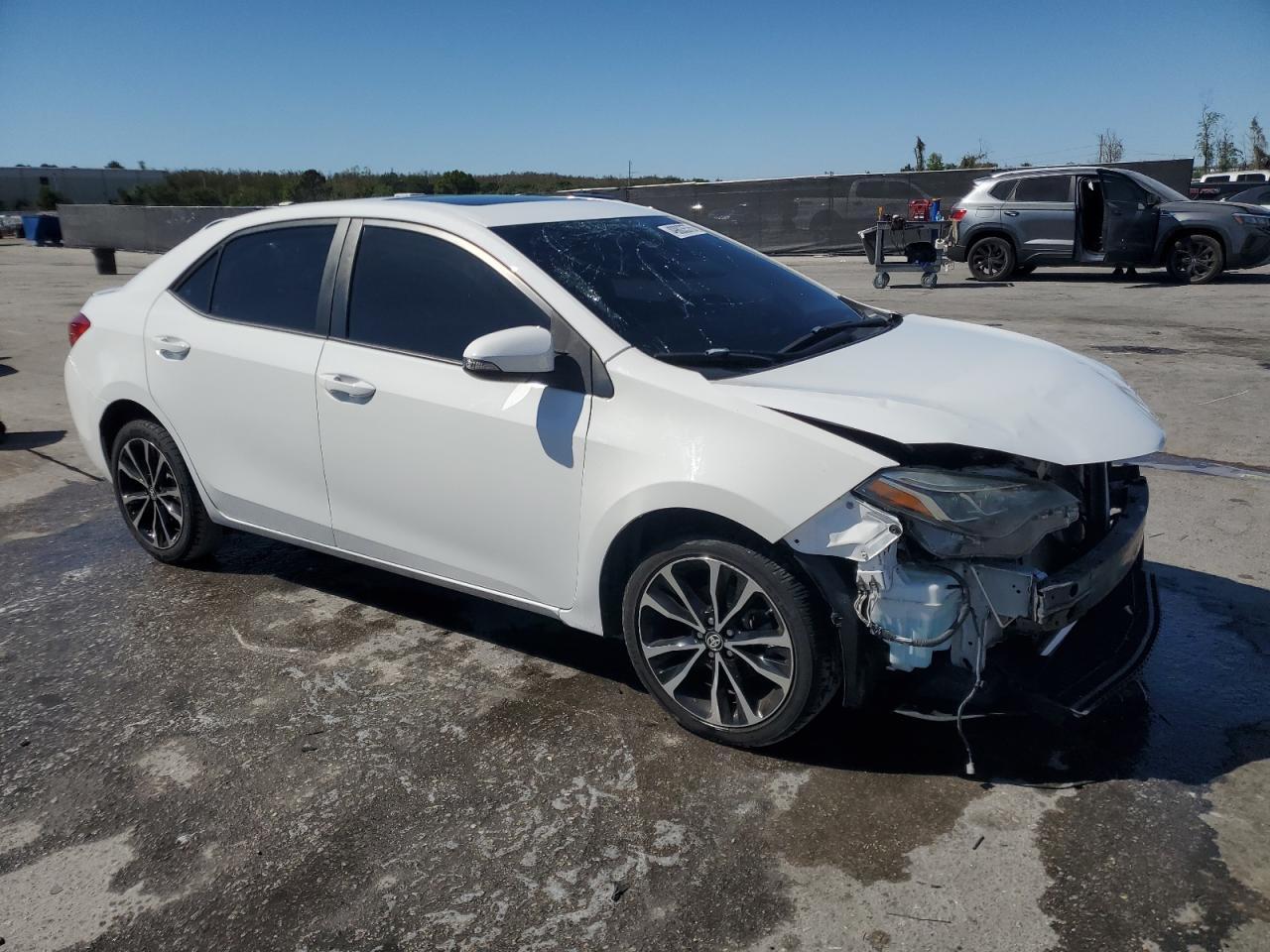 2018 TOYOTA COROLLA L - Image 4