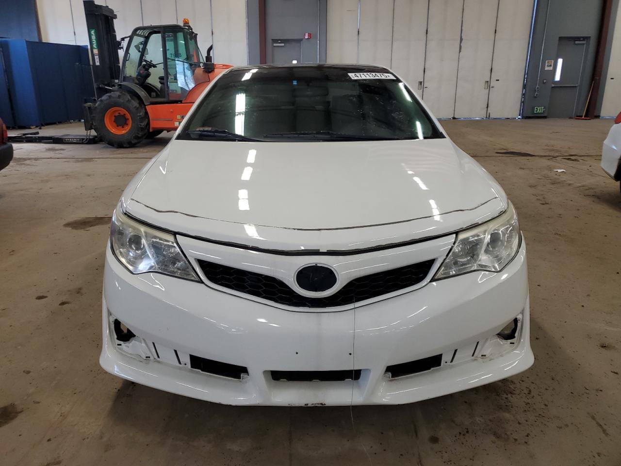 2014 TOYOTA CAMRY L - Фото 5