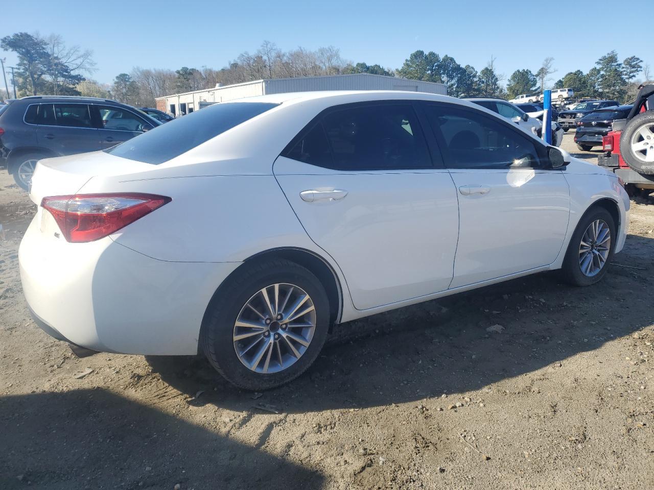 2014 TOYOTA COROLLA L - Image 3