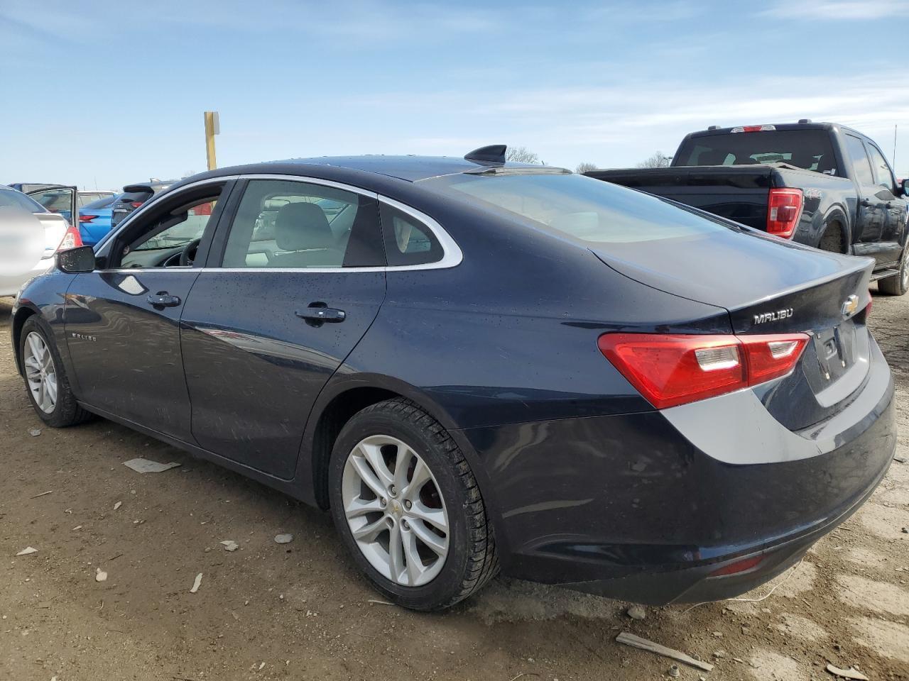 2017 CHEVROLET MALIBU LT - Фото 2