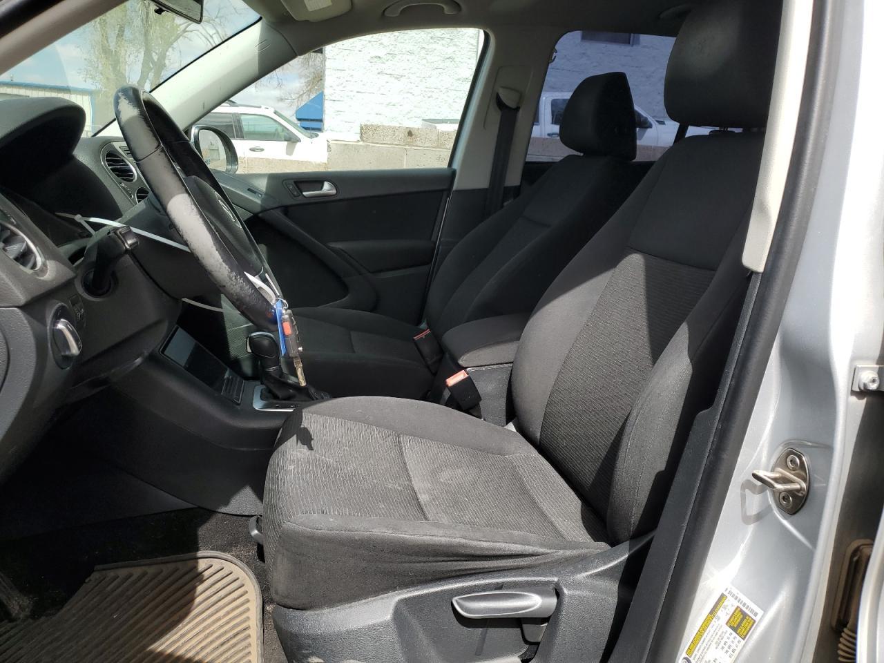 2015 VOLKSWAGEN TIGUAN S - Фото 7