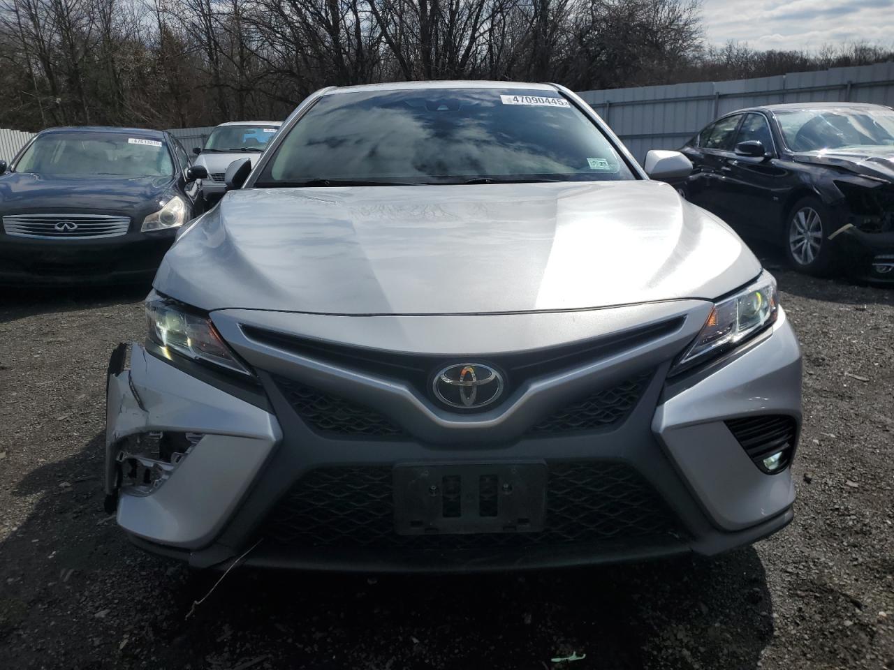 2018 TOYOTA CAMRY L - Фото 5