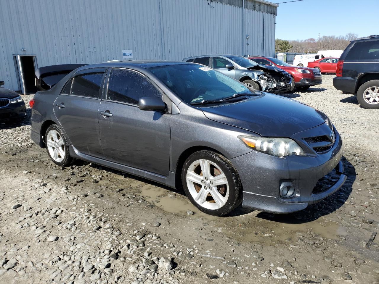 2013 TOYOTA COROLLA BA - Фото 4