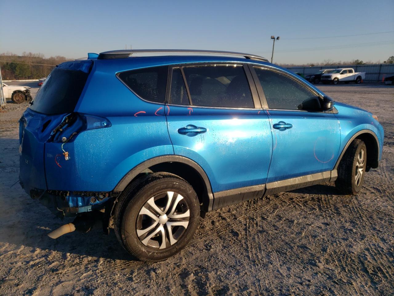 2017 TOYOTA RAV4 LE - Image 3