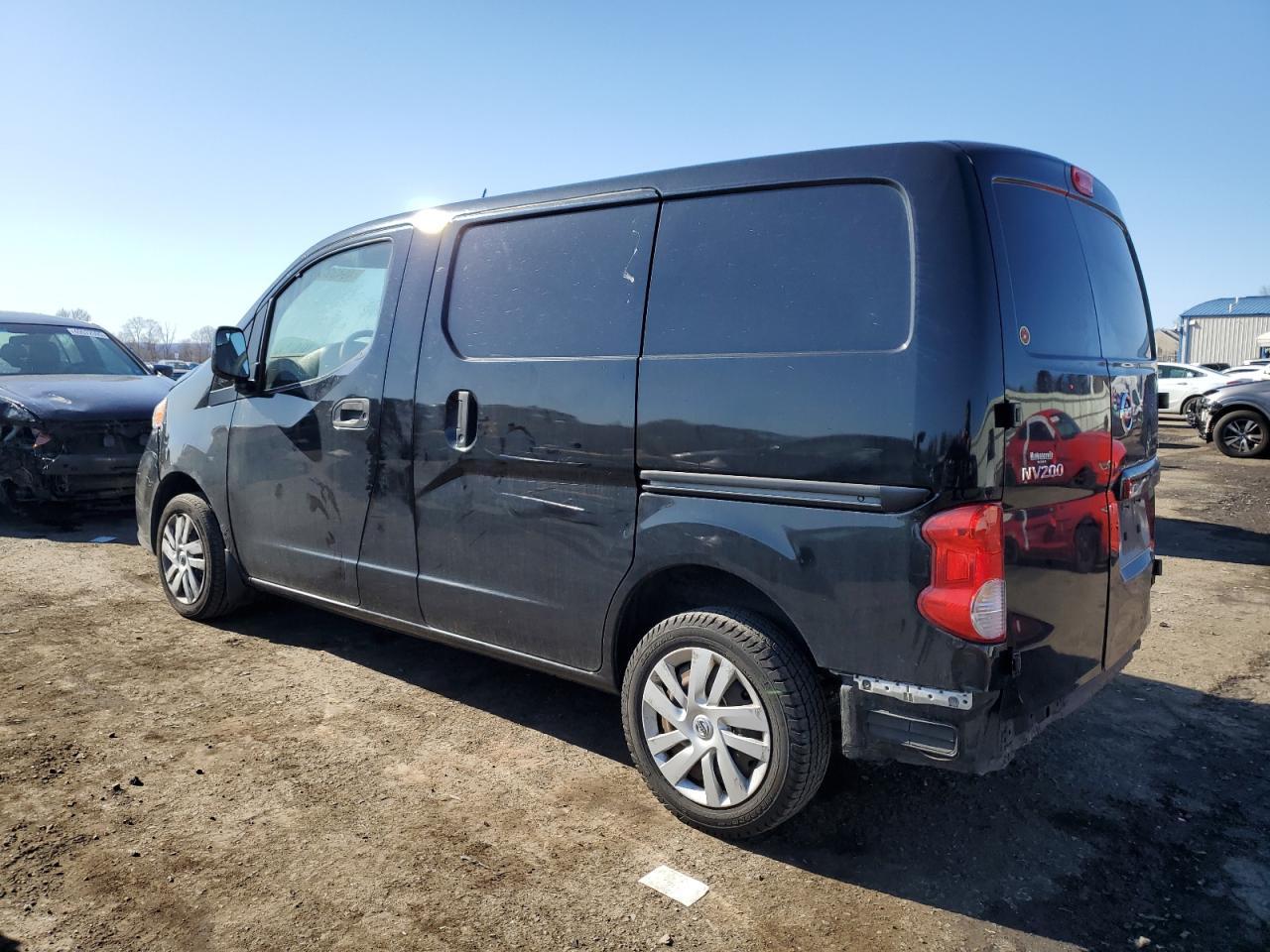 2015 NISSAN NV200 2.5S - Фото 2