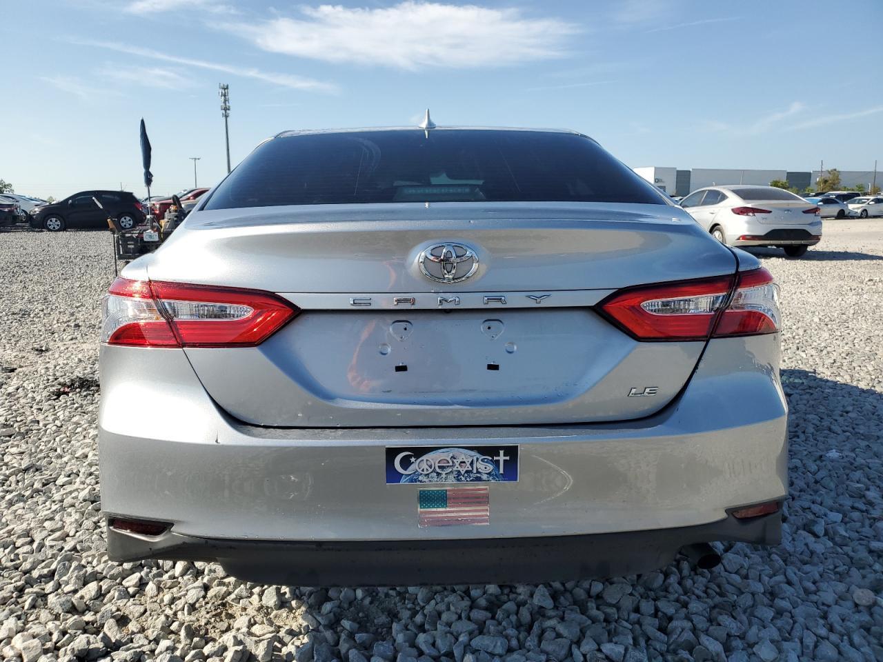 2020 TOYOTA CAMRY LE - Image 6