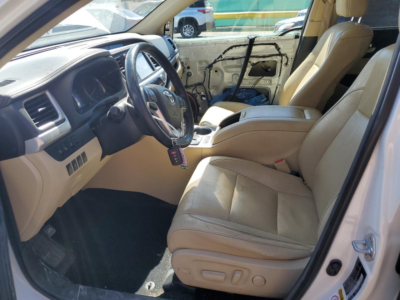 2015 TOYOTA HIGHLANDER - Image 7
