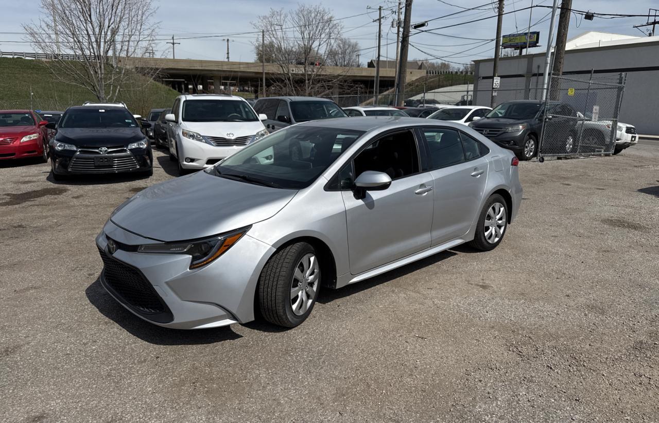 2020 TOYOTA COROLLA LE - Фото 2