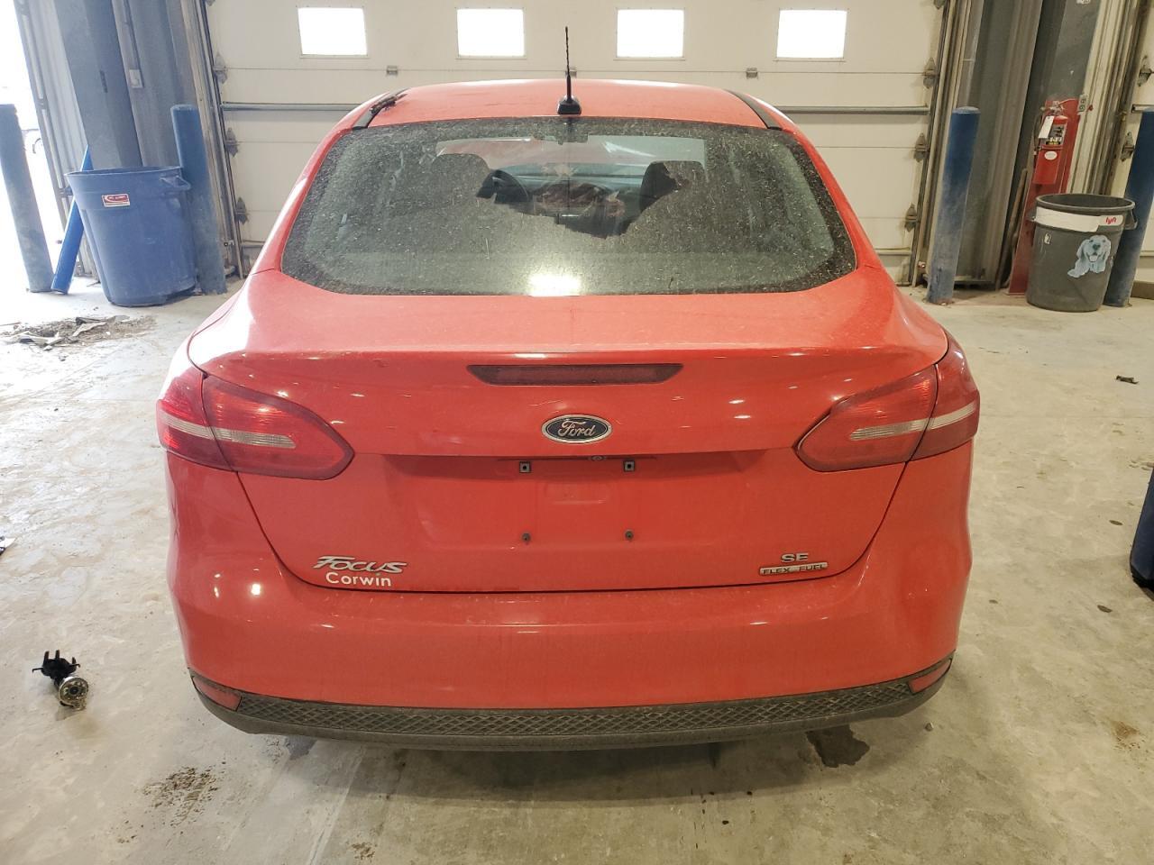 2016 FORD FOCUS SE - Image 6