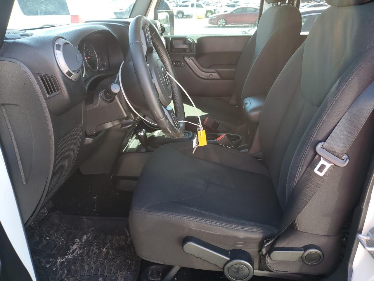 2017 JEEP WRANGLER U - Image 7