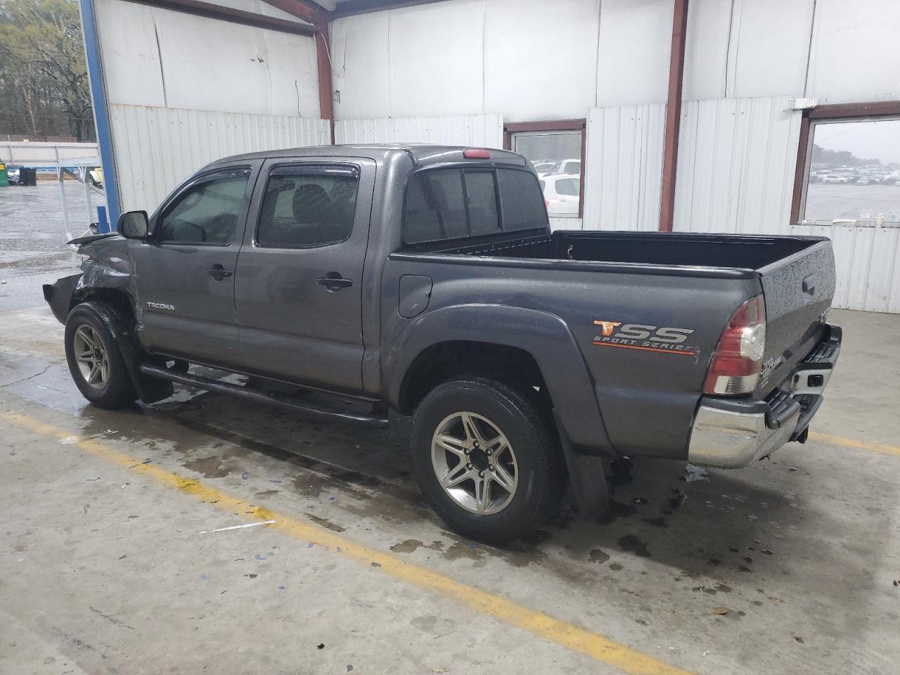2013 TOYOTA TACOMA DOU - Image 2