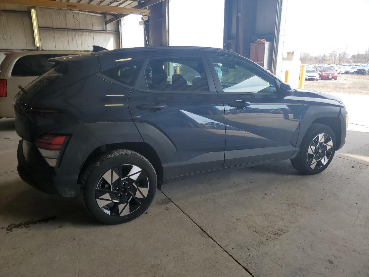 2024 HYUNDAI KONA SEL - Фото 3