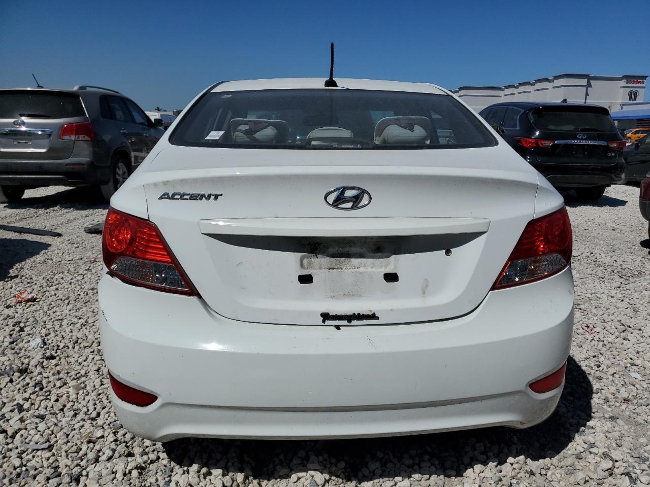 2012 HYUNDAI ACCENT GLS - Image 6