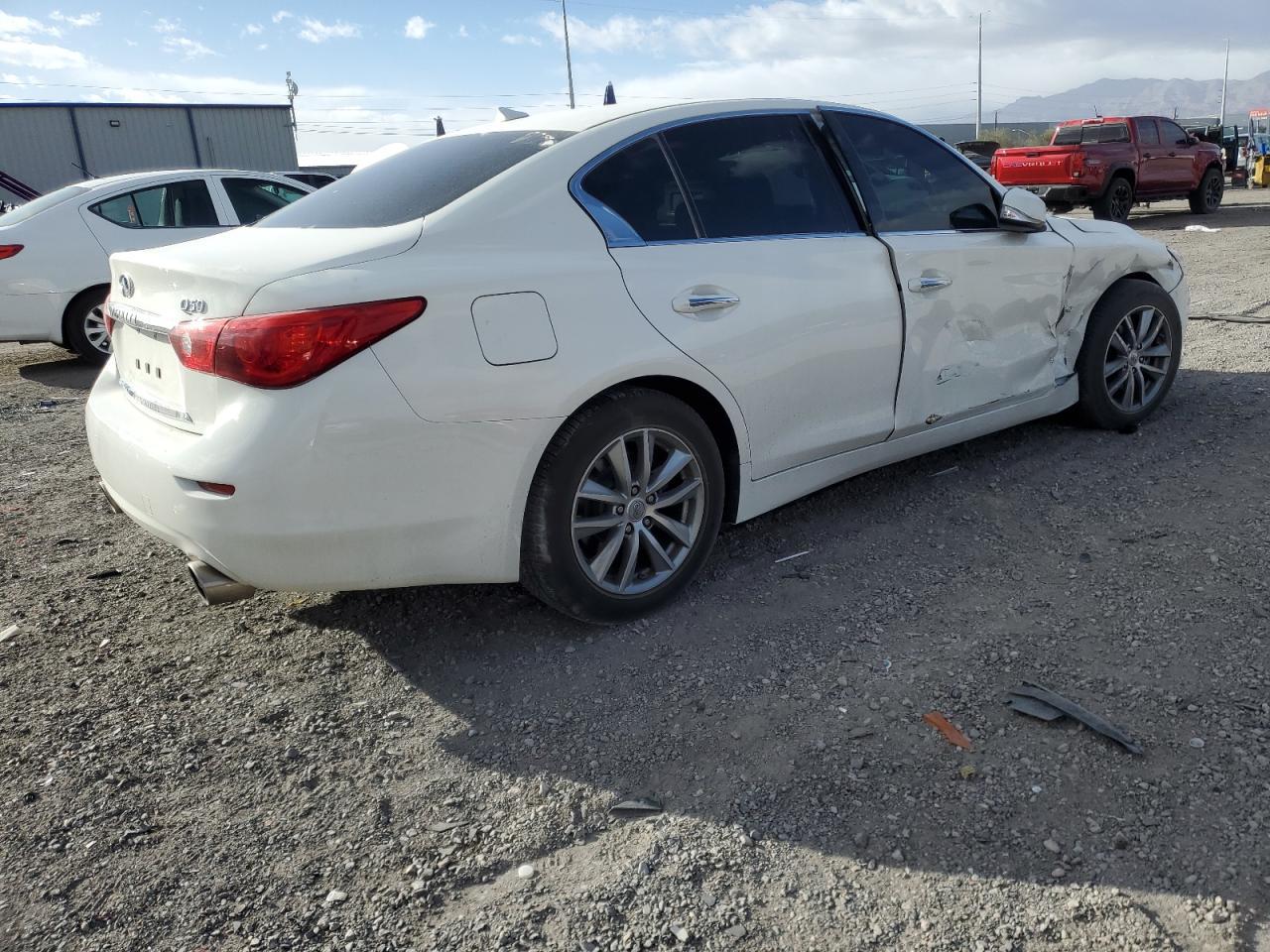 2015 INFINITI Q50 BASE - Image 3