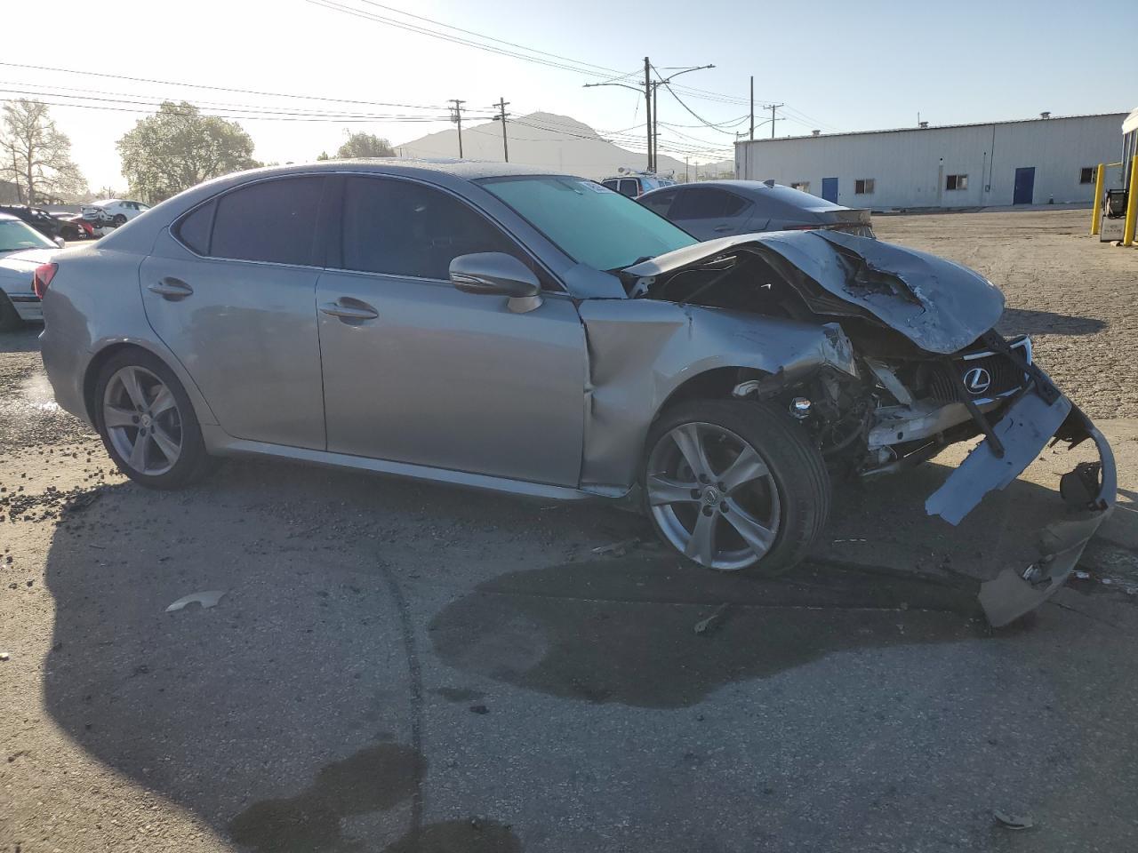 2011 LEXUS IS 250 - Image 4
