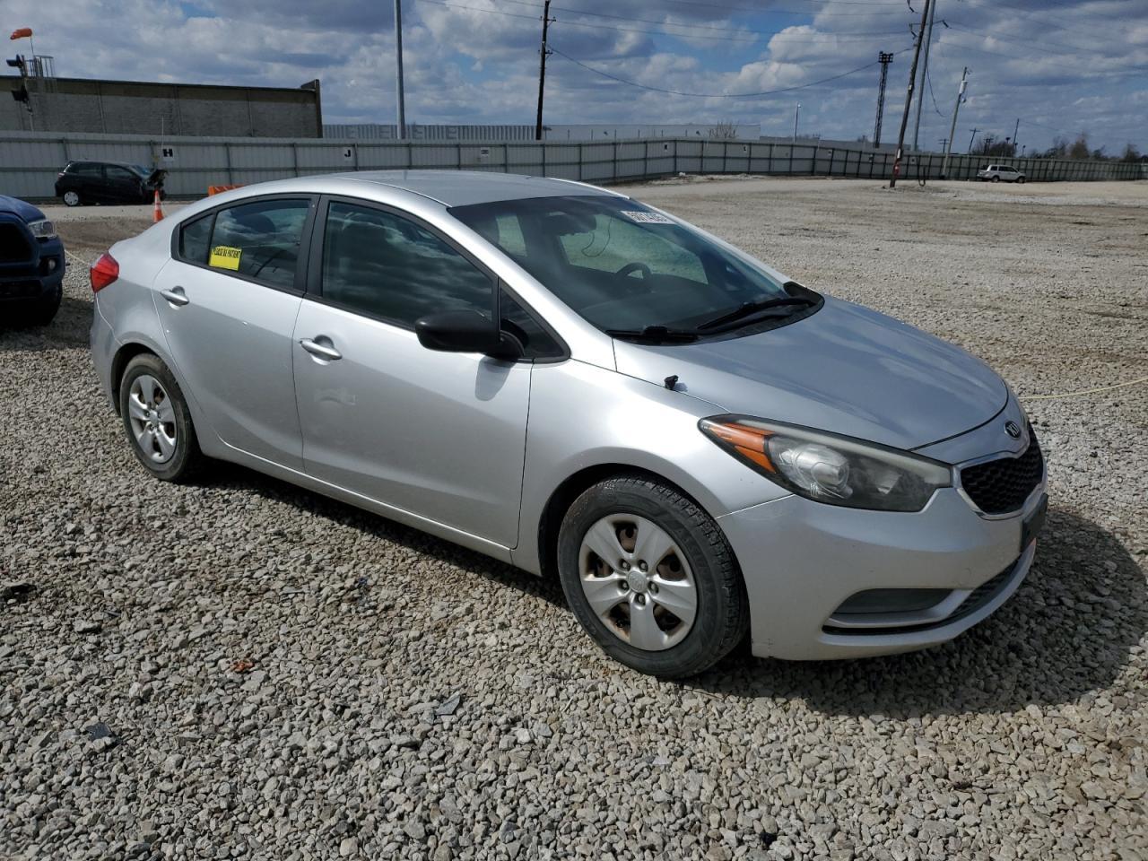 2015 KIA FORTE LX - Фото 4