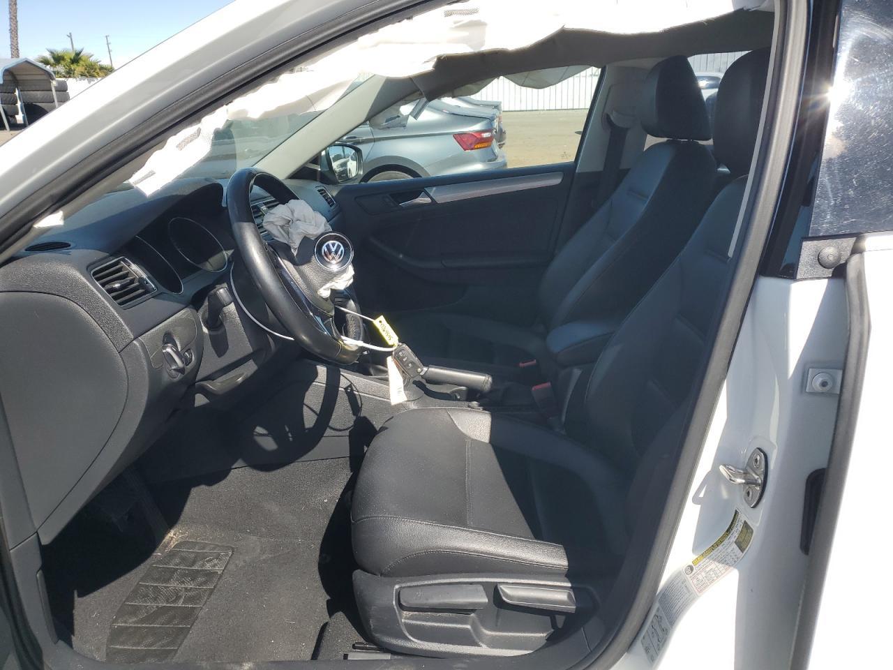 2017 VOLKSWAGEN JETTA SE - Image 7
