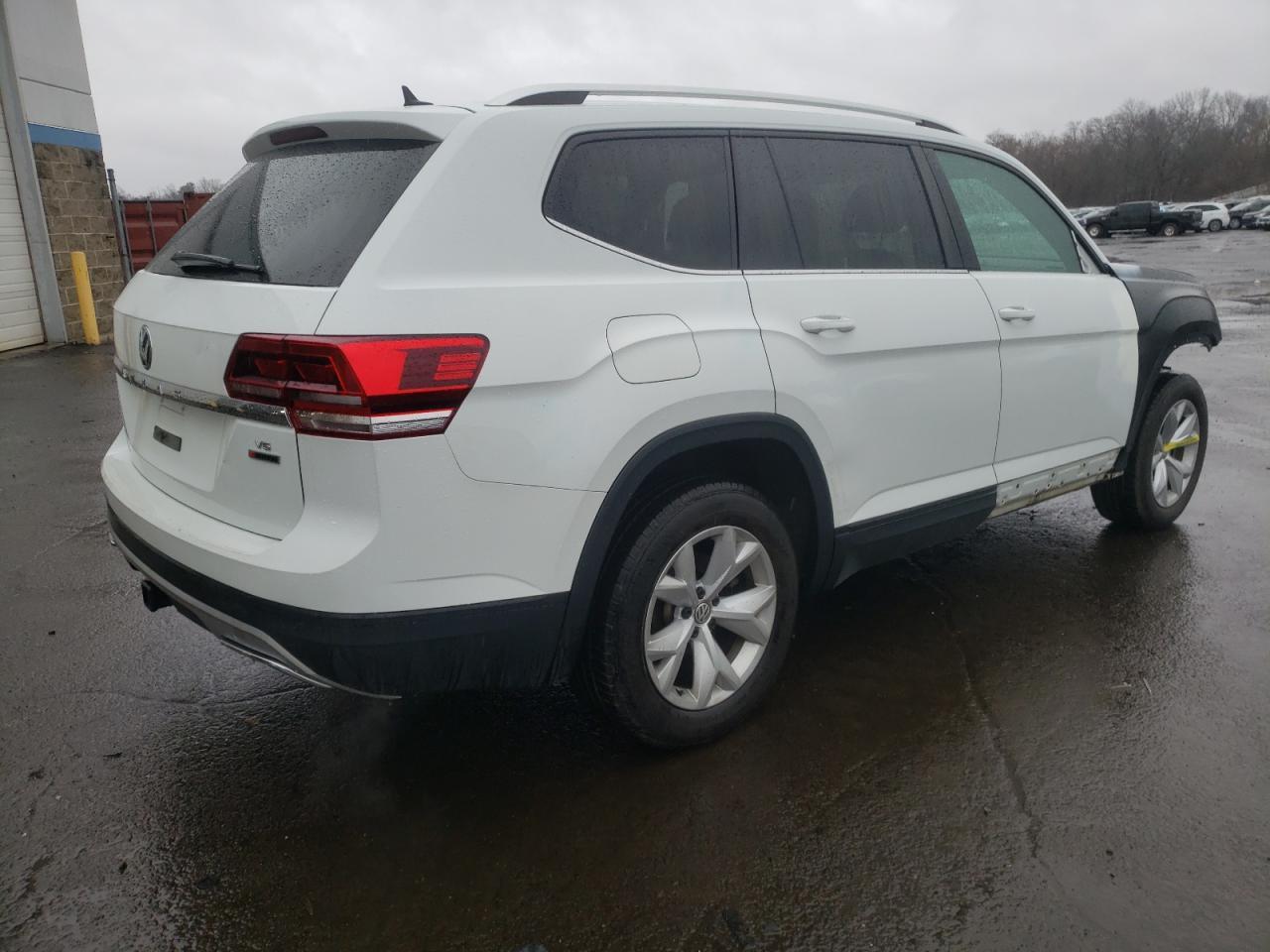 2019 VOLKSWAGEN ATLAS SE - Image 3