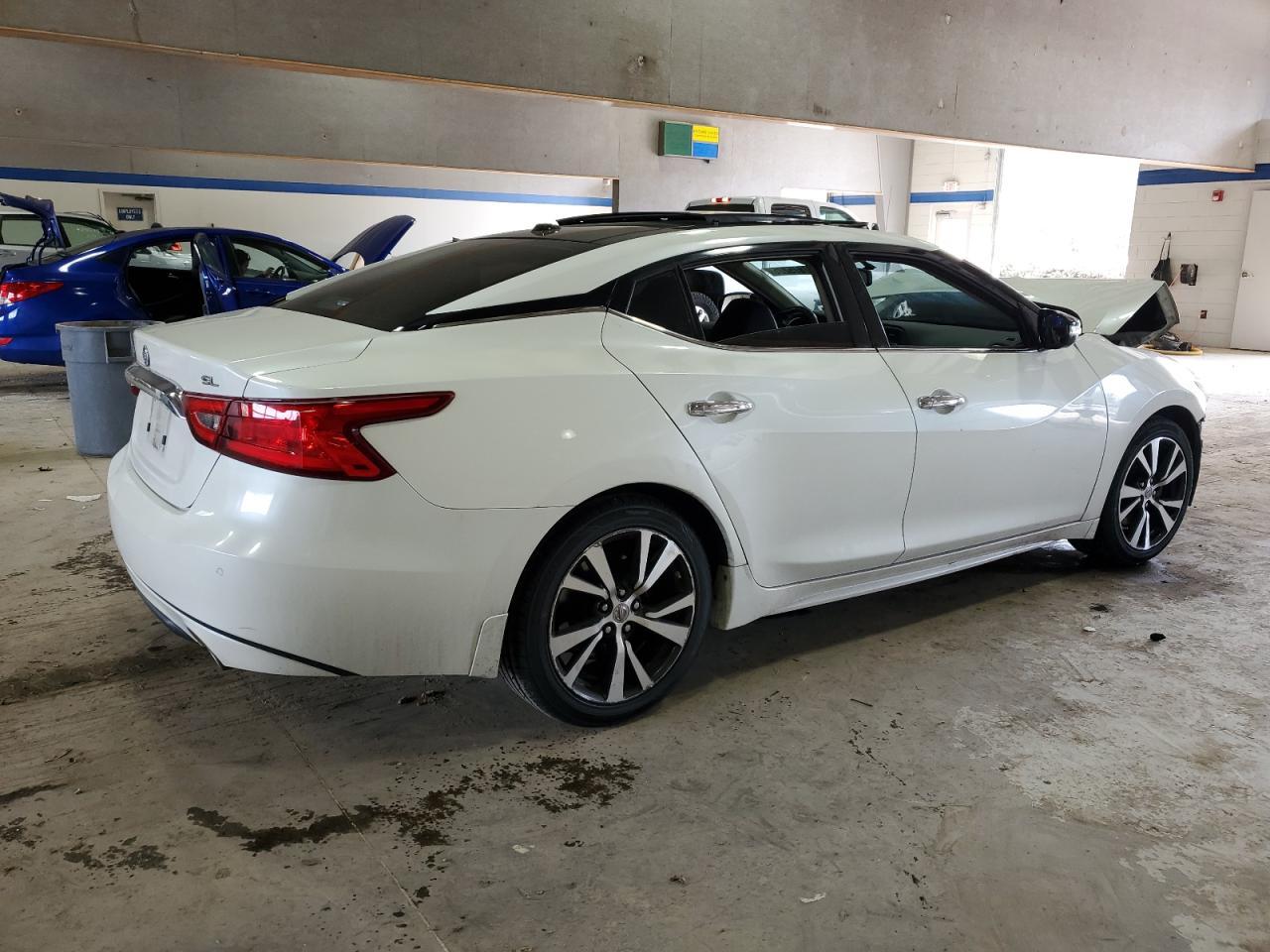 2016 NISSAN MAXIMA 3.5 - Фото 3