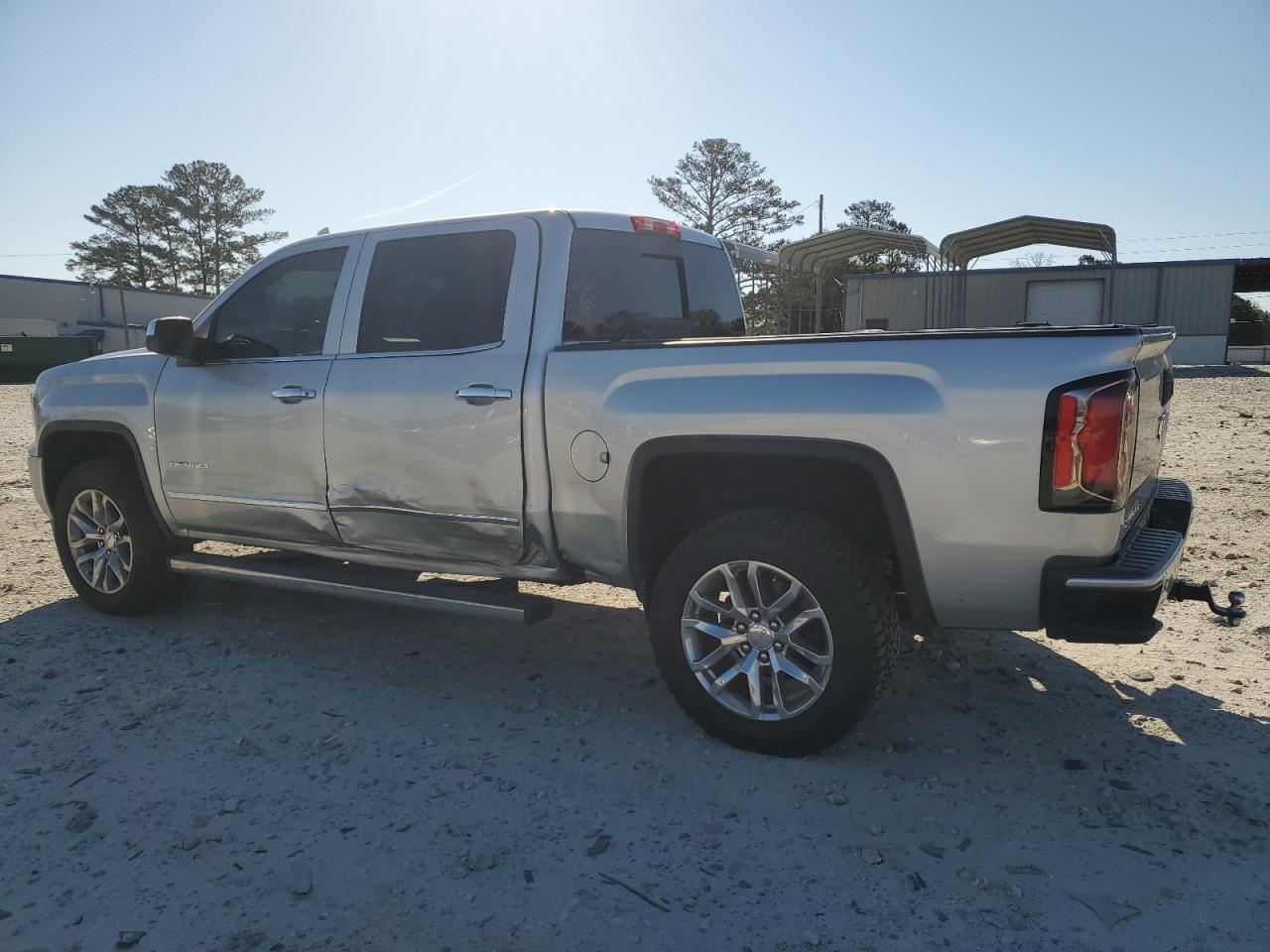 2018 GMC SIERRA K15 - Image 2